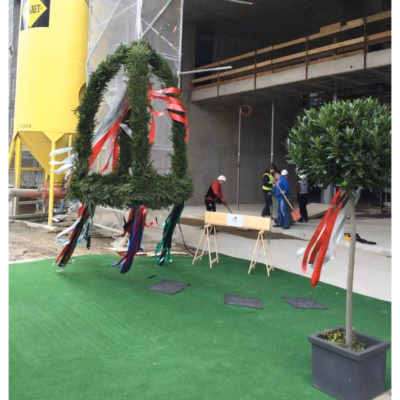 Richtkrone – Floristik mieten bei Unique Event Rental Hamburg