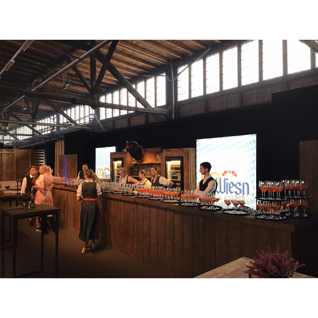 Bartresen – Oktoberfest mieten bei Unique Event Rental Hamburg