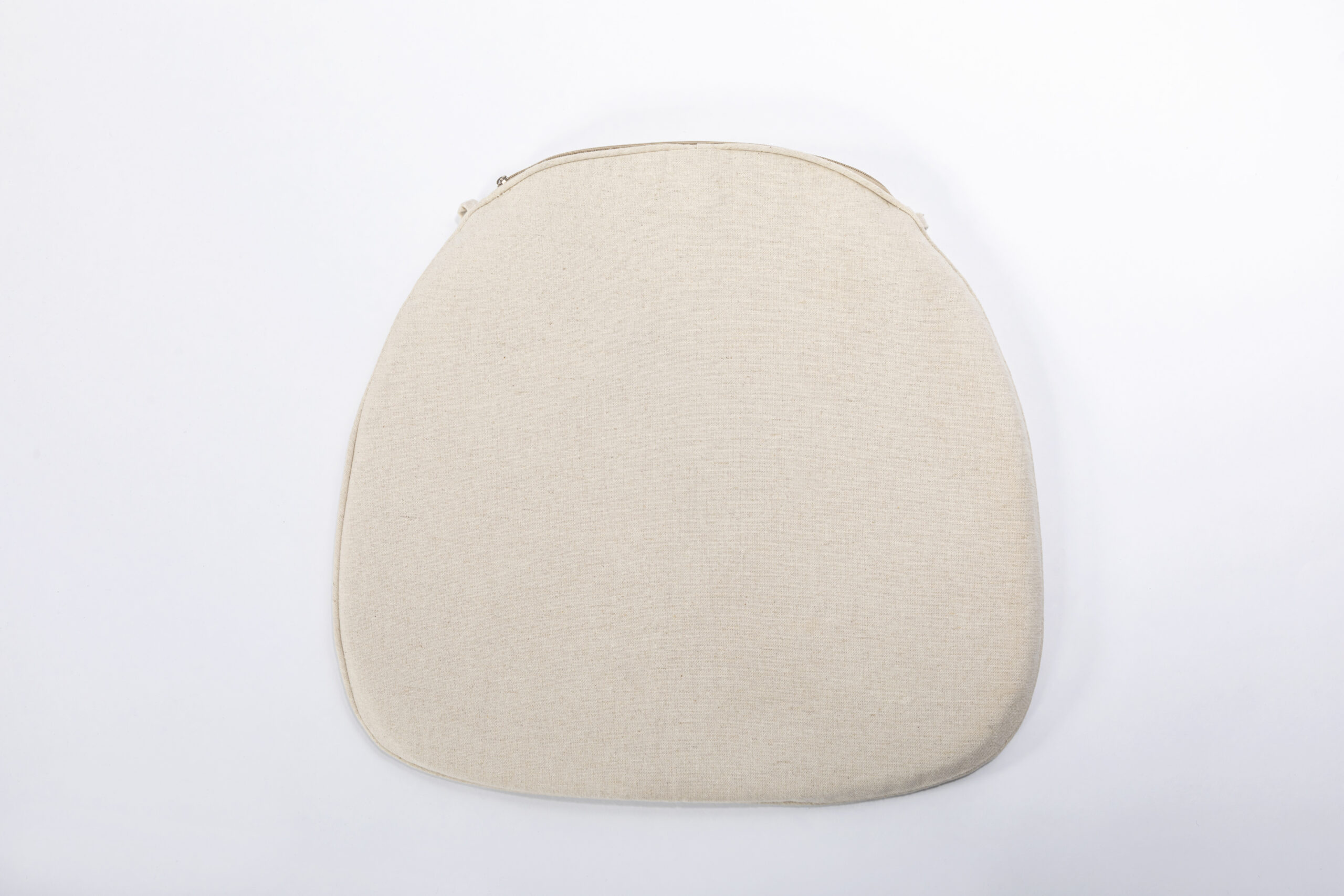 Sitzkissen Crossback in Naturbeige mit abgerundeter Form