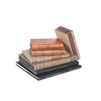 Bücher antik / Set – Accessoires mieten bei Unique Event Rental Hamburg